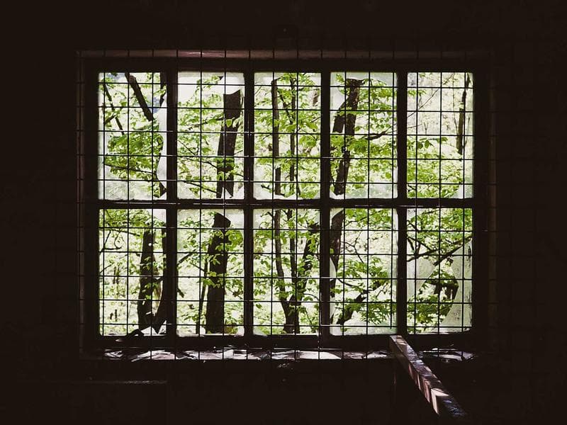 2-Bedroom Apartment Downtown - Thumbnail 2