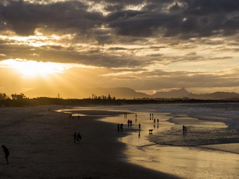 Barbie Dreamhouse Dollhouse - Thumbnail 2